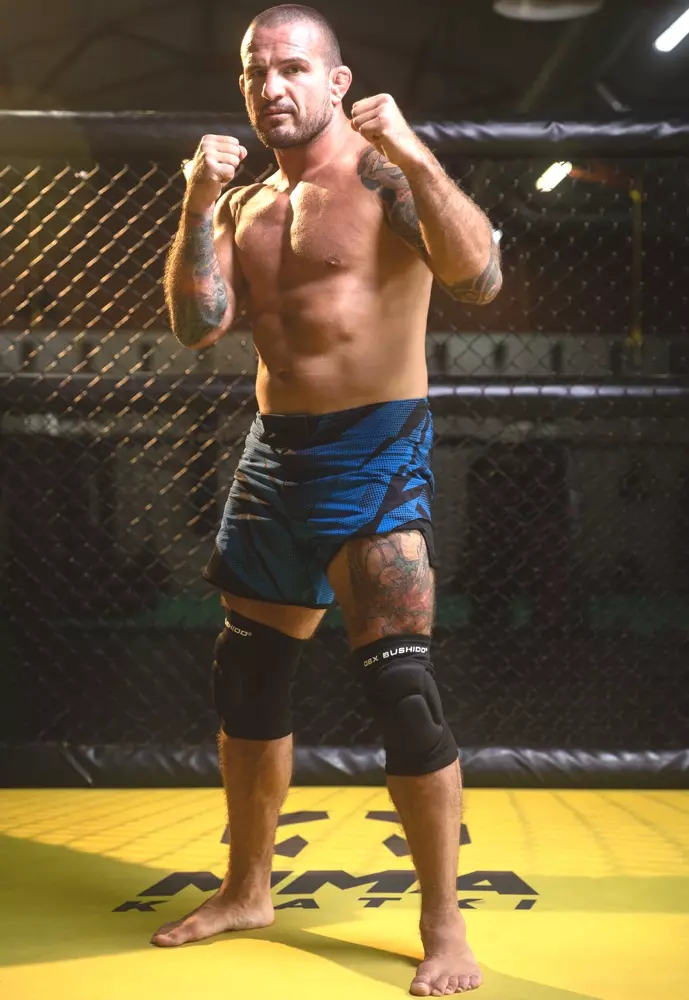 ochraniacze elastyczne na kolana mma