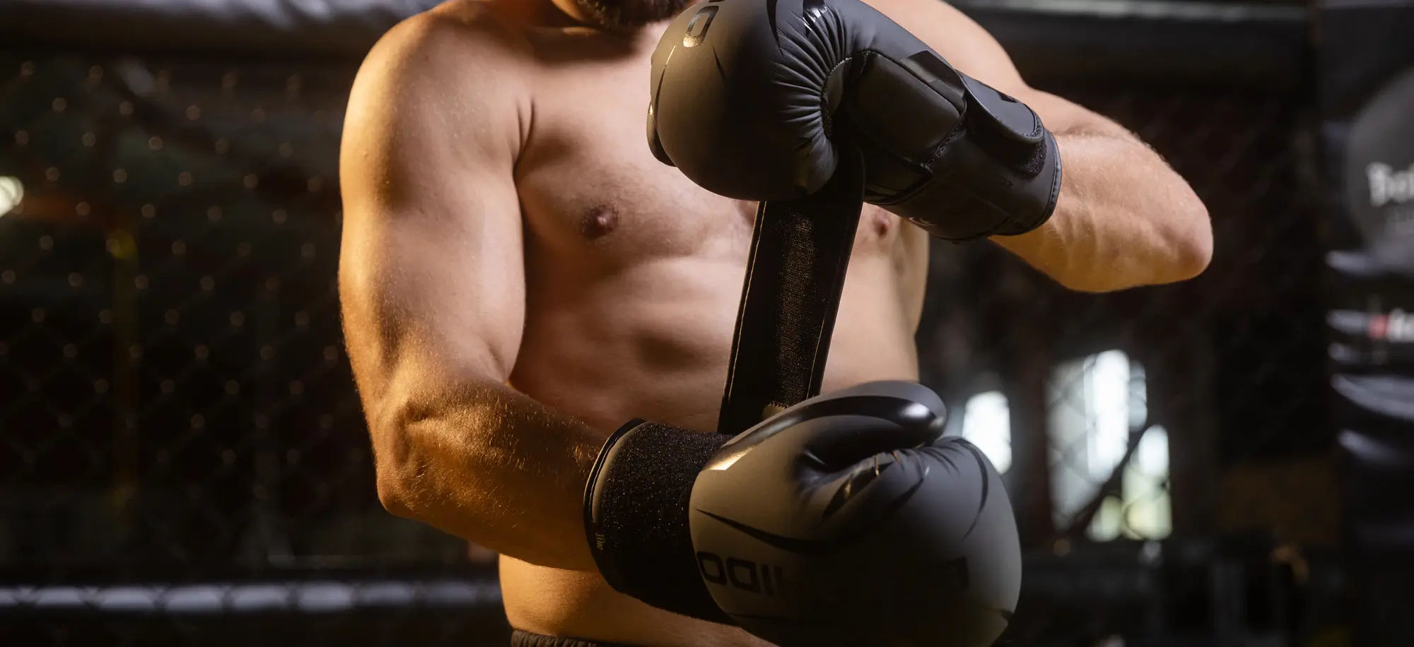 Beschädigter Klettverschluss an Boxhandschuhen? Das können Sie mit ihnen machen