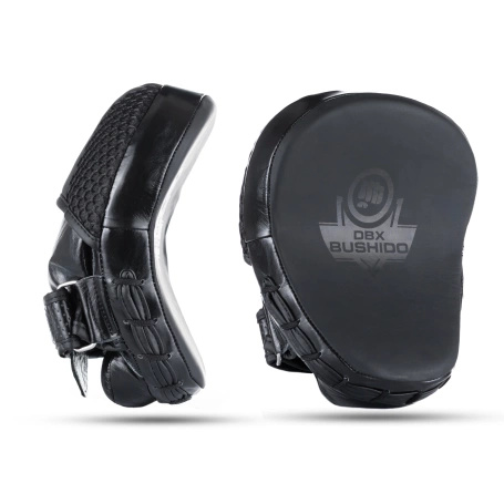 Trainerpratzen aus echtem Leder | Black Leather