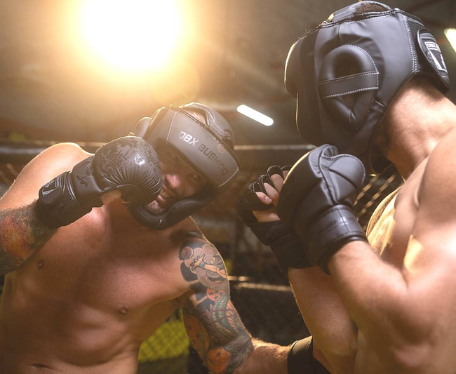 Boxhelm M - Black Master