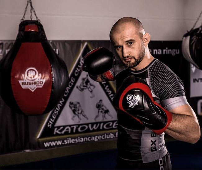 Boxhandschuhe 14oz - Blaze Red - Legacy Serie