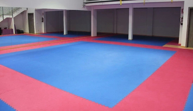 Gymnastikmatte mit Sicherheitszertifikat - Puzzle 1x1m - Tatami 4 cm