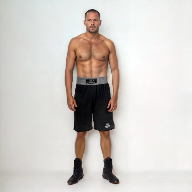 Trainings Box Shorts SILBER