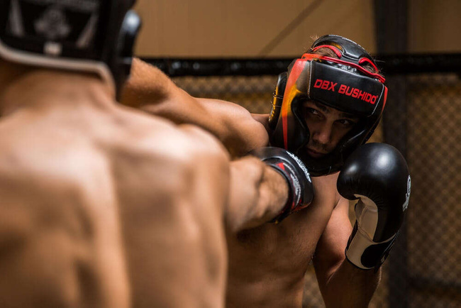 Boxerhelm M - Phantom Rot