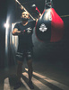 Hollow Boxing Pear XXL - Hook Sack Schwarz und Weiß