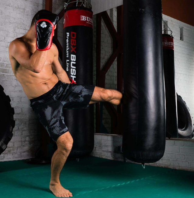 10oz Boxhandschuhe - Blaze Rot - Legacy Serie