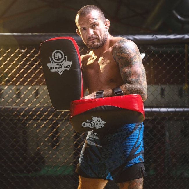 T42 | Thailändisches Trainingsschild TPAO