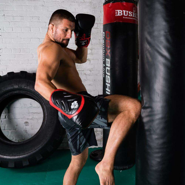 Boxhandschuhe 14oz - Blaze Red - Legacy Serie