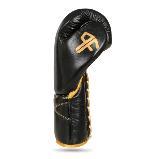 Schnürbare Boxhandschuhe mit Mehrschichtpolsterung – ProFighter Gold – Legacy Series