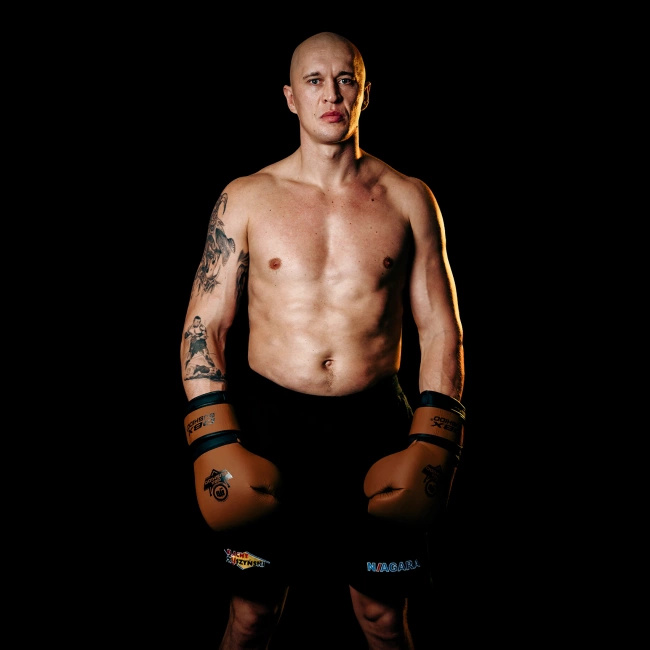 Boxhandschuhe aus Echtleder mit mehrschichtiger Polsterung - SOVEREIGN - Legacy Series | DBX Bushido